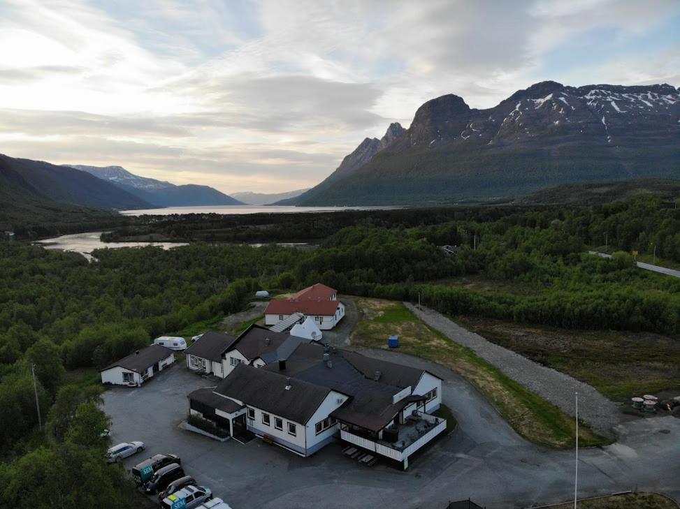 Welcome Inn Hotel Lyngskroa Oteren Exterior foto